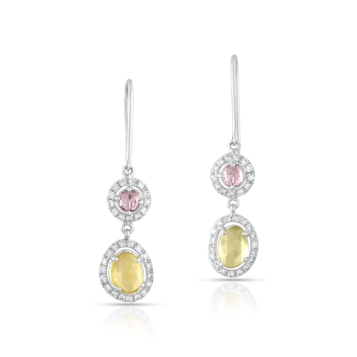 Dual sapphire drop white gold earrings in 18 kt