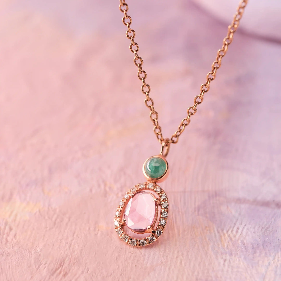Rose Gold Sapphire Pendant Necklace in 18 Kt