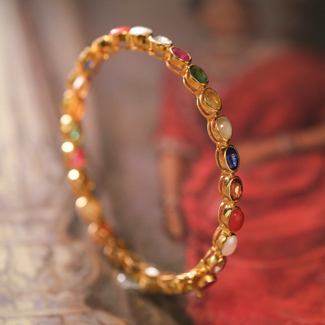 Classic Navratna Openable Bangle in 18 Kt