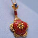 Load image into Gallery viewer, Coral Flora Pendant Necklace in 18 Kt
