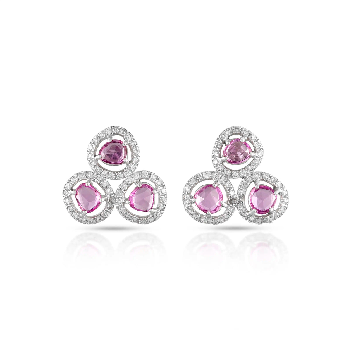 Pink sapphire cluster diamond white gold earrings in 18 kt
