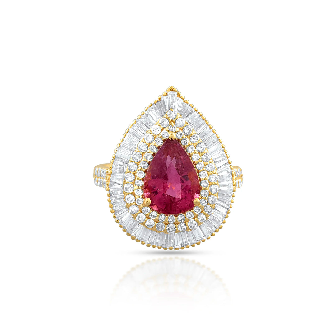 Regal Teardrop ring in 18 Kt