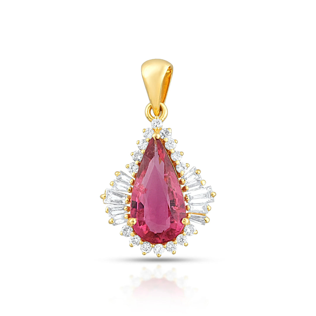 The Imperial Ruby Drop in 18 kt