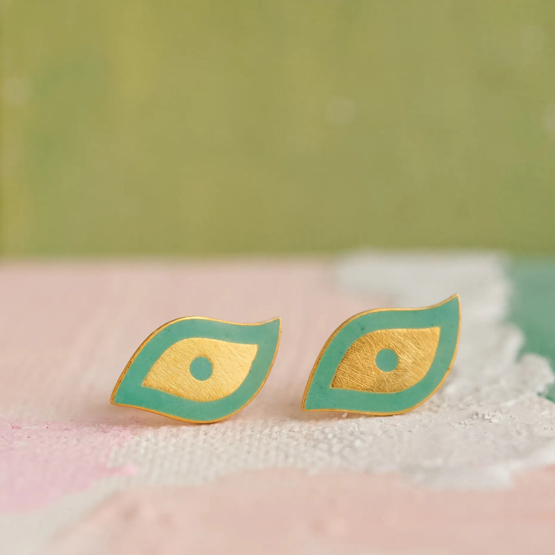 Turquoise Enamel Gold Stud in 18 Kt